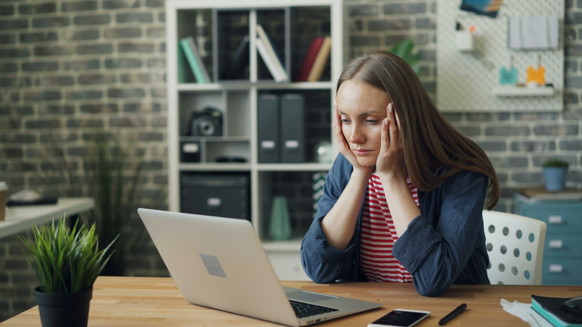 The Confidence Gap in Ticket Booking